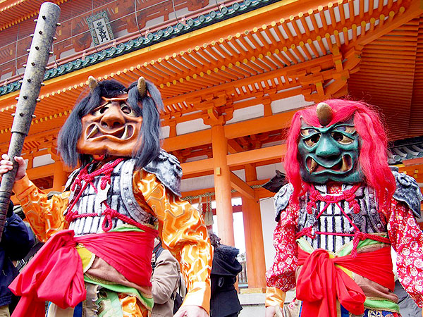 【節分祭】京の節分を味わい尽くす！吉田・稲荷・聖護院…8連発お泊まりツアー～四つ目の方相氏、覆面の公家、陰陽師に暴れる鬼！面白すぎる節分祭～