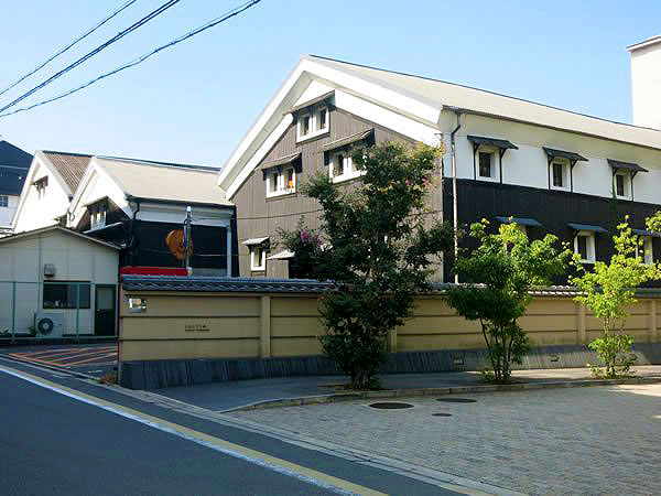 【伏見】研究者とめぐる酒のまち・伏見、激動の酒産業史～伏見酒はここから全国へ！清酒の一大産地を築いた、伏見モダニズム～