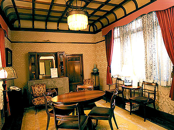 【室町】元生糸問屋専務といく豪商のまち、商家の内部を拝見 ～三井、誉田屋、千切屋一門…紫織庵と仲家本宅を訪ねて～