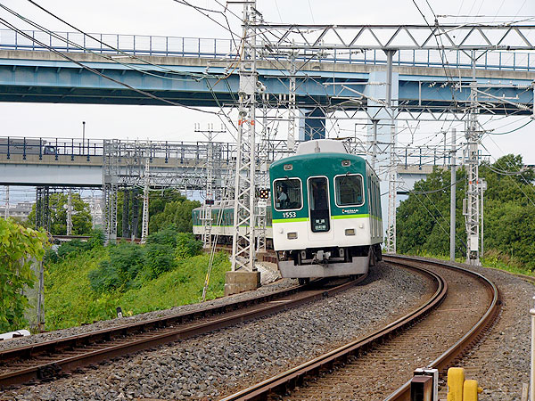 【京阪電車】「京阪王国」誕生の軌跡！京都に駆けた、おけいはんの100年をたどる～“カーブ”式会社はなぜできた！？幻の大仏前駅、迫力の連続トラス鉄橋まで～