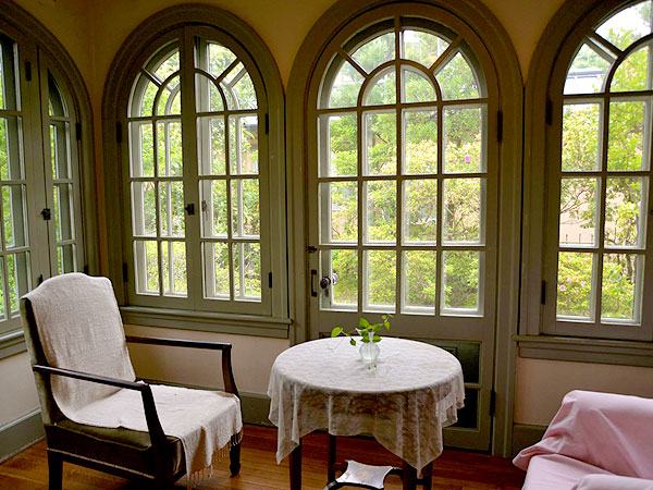 【京大・北白川編】建築探偵といく！アカデミックな邸宅街から京大キャンパスへ～ヴォーリズ建築を内部見学、昭和初期の濃厚なモダニズムを見つける小旅行～