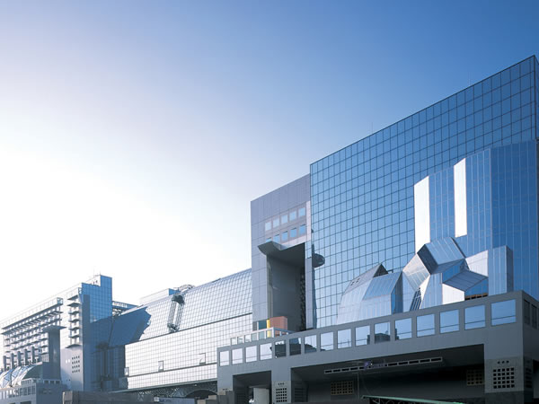 【京都駅ビル】日本最大級の駅ビル建築、技術者がオモテもウラもご案内～隠された樹海！？駅ビルに里山！ビルの中に京都がある～