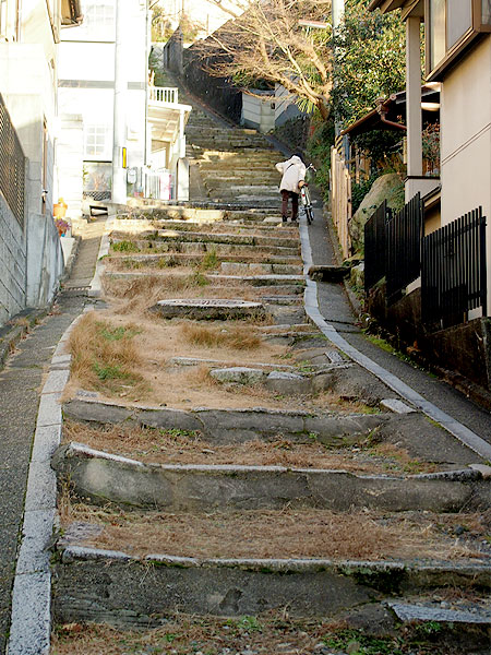 【花折断層】気象予報士とたどる、住宅地に潜む花折断層～かつての巨大地震が生んだ断崖絶壁！京都の災害史を歩く～