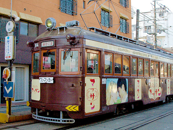 【阪堺電車】浪花の下町を走るチン電、ぶらり途中下車の旅～お屋敷街・帝塚山から住吉大社、ディープサウス新世界まで～