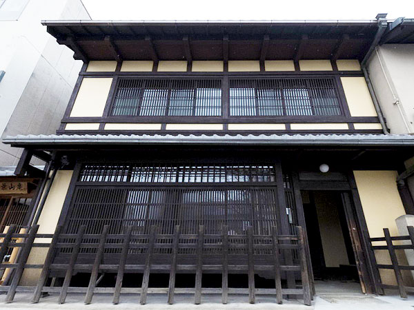 【東山三条】町家再生のお仕事拝見！ 建築士・末川さんが手掛けた町家めぐり～伝統構法・匠の技！神がかった構造、大工の知恵、町家内部を拝見～