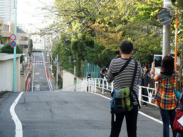 【裏渋谷】東京スリバチ学会凹凸ツアー！窪地が密集する「代々木九十九谷」へ～渋谷に水車・花街・温泉町が！消えた“春の小川”、秘蔵の水源地まで～
