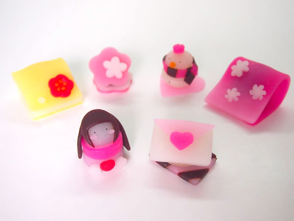 【聖護院八ッ橋総本店】可愛いすぎる生八ッ橋☆八ッ橋職人とマイスイーツづくり～新ブランド「nikiniki」！カラフルな生地・餡・コンフィ、遊び心でデコレーション～