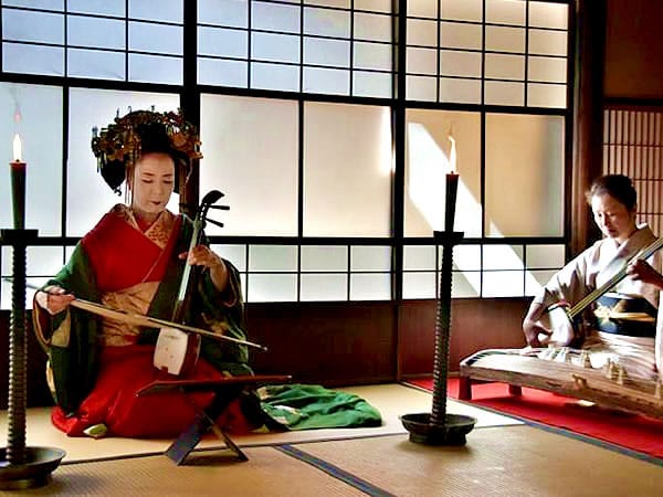 【輪違屋】粋を極めた芸妓の最高位・太夫さんとお座敷遊び～幕末の空間が残る格式高き島原唯一のお茶屋、十代目当主がご案内～