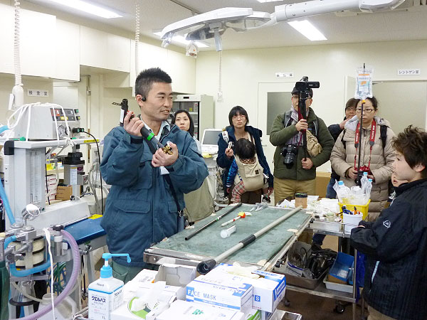 【動物園】獣医さんといく、大人の動物園探検ツアー☆バックヤード見学付き～アジアゾウからニシゴリラ、ジャガー、動物たちの診療室へ～