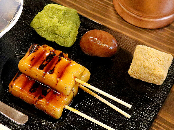 【梅園】甘味処三代目と珈琲マスターが贈る☆和菓子とコーヒーの極上マリアージュ～数種のスペシャルティコーヒーと味わう、あんこ・みたらし・新作かざり羹～