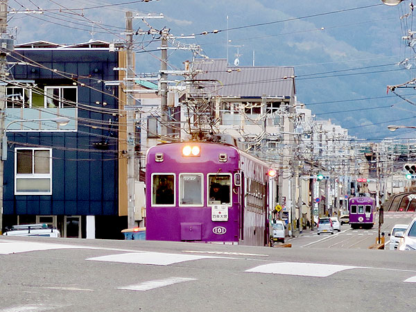 【山ノ内】屋根より高い川の跡！天井川に挟まれた、比叡山の旧領・山ノ内を巡る～西院村VS山ノ内村！？高低差から読み解く、村の姿と暮らし～