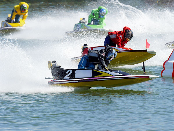 【尼崎競艇】観覧室で特別観戦！尼“蚊”崎を救った秘策、尼崎競艇場ものがたり～小さな漁村は「日本一裕福な村」へ！阪神の球場跡、村野藤吾・ノアの方舟まで～