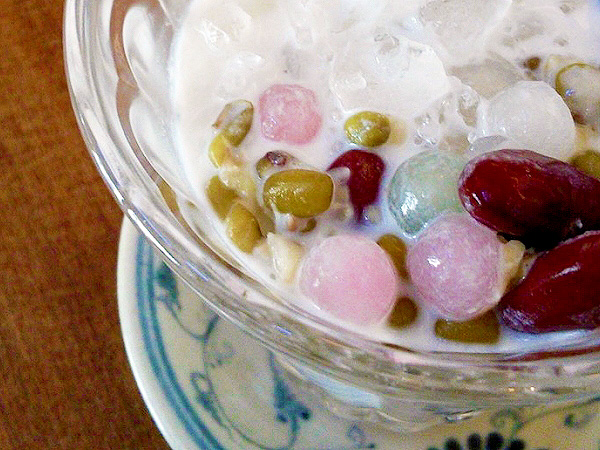 【北白川】あんこ熱愛ライターといく、欲張りあんこ☆食べ比べツアー～限定フランスあんパン、隠れ家の生菓子、ベトナムの緑豆あんスイーツまで～