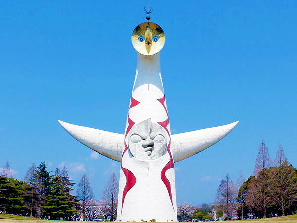 【万博公園】太陽の塔内部に潜入！大阪万博・夢の跡、森に包まれる万博公園めぐり～森の空中散歩☆EXPO70パビリオン、生命の樹、第4の顔「地底の太陽」まで～