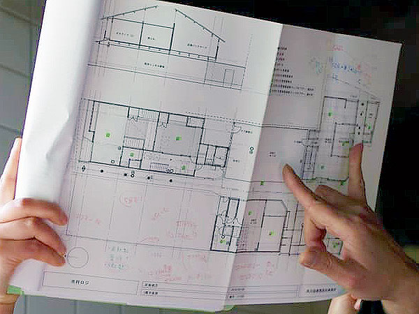 【祇園】町家再生のお仕事拝見！建築士・末川さんと、祇園のお茶屋建築めぐり～伝統構法・匠の技！神がかった構造、大工の知恵、2軒の町家内部を拝見～