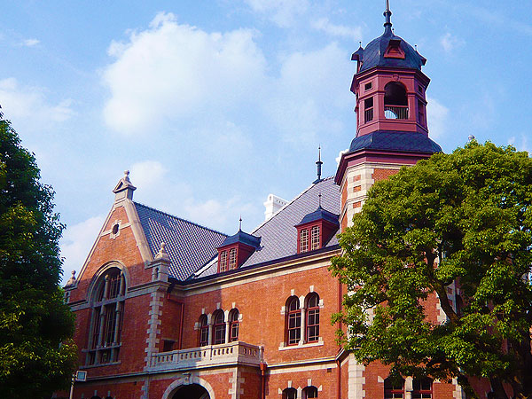 【まいまい大学】一から学ぶ近代建築、激動の西洋化・ダイナミックな変遷を追う～世界建築史の一大画期！建築史家と、明治・大正・昭和の歴代名建築を拝見～