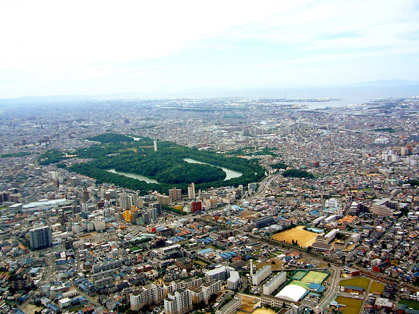 【堺】ついに世界遺産、古墳の町！“さかい”にできた独立自治の環濠都市へ～ものの始まり何でも堺！世界最大の墓、利休好みの茶室、織部の庭園まで～