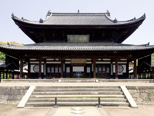 ※中止【萬福寺】大本山僧侶と特別拝観！非公開の東方丈・松隠堂・法堂修復現場を拝見～まるで中国建築！世紀を越えた大修復、堂宮大工の職人技、350年前の姿が甦る～