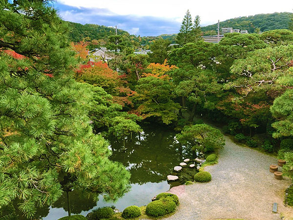 【岡崎】研究者と巡る南禅寺界隈、疏水で結ばれた庭園群成立の謎に迫る～網の目のような水路ネットワークを追え！白河院庭園を拝見～
