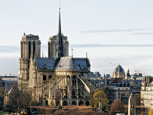 【ライブ配信】笠原先生とヨーロッパ傑作建築の旅、一から学ぶ西洋建築史～ギリシャ、ローマ、ゴシック、ルネサンス…世界を席巻した美の系譜に迫る～