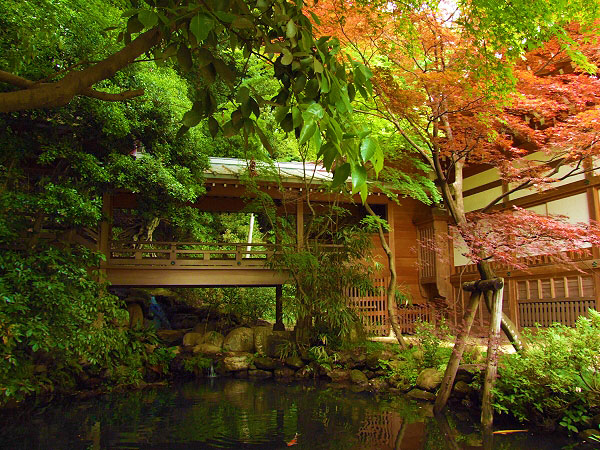 【深大寺】国分寺崖線に抱かれた東京屈指の古刹、水源を祀る霊場スリバチツアー！～ハケの湧き水満ちる武蔵野の原風景、谷に囲まれた天然の要塞・深大寺城～