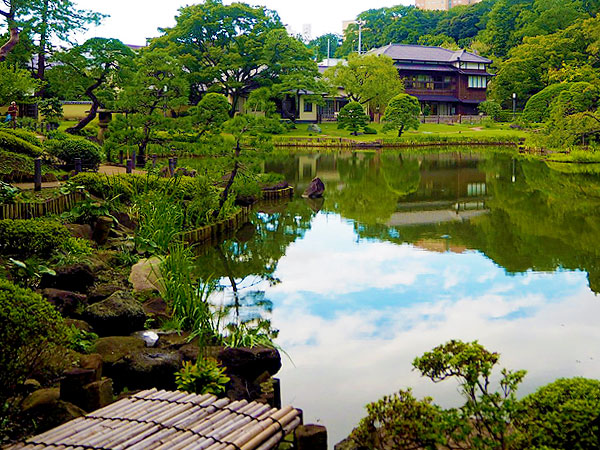 【早稲田】庭師と穴場の庭園めぐり☆目白台の湧き水が生んだ江戸の庭園美～徳川御三卿の甘泉園、肥後細川家の学問所、神田川の水神と日本最古の上水道～