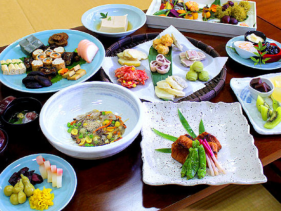 【萬福寺】本場萬福寺の「普茶料理」をいただく！ずらり重文、非公開エリア特別参拝～建築・仏像・食事…何もかも中国様式！“もどき”を極めた300年の精進料理～