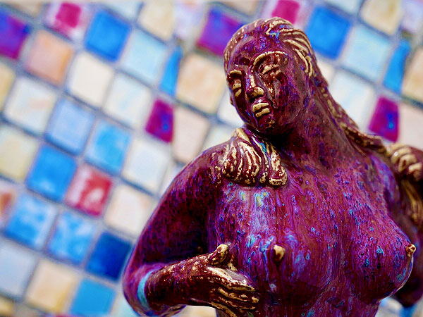 【泰山タイル・五条編】美術タイルの最高峰！花街を彩る「泰山タイル」を捜し出せ～ついに発見！伝説の裸婦像、鳳凰を象ったタイル、山内任天堂まで～