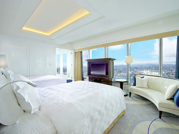 【大阪マリオット都ホテル】天空の超高層ホテル特別ツアー！絶景バックヤード潜入～極上スイート、クラブラウンジ、超一流の舞台裏…57階「ZK」コースランチに舌鼓～