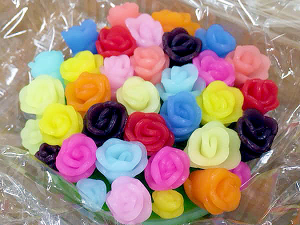 ※中止【聖護院八ッ橋総本店】可愛いすぎる生八ッ橋☆八ッ橋職人とマイスイーツづくり～新ブランド「nikiniki」！カラフルな生地・餡・コンフィ、遊び心でデコレーション～