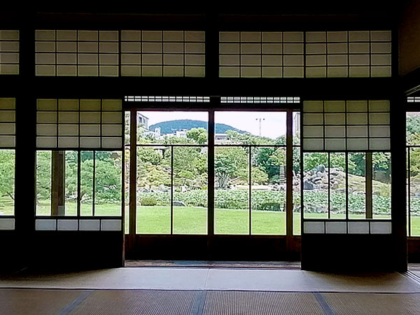 【渉成園】庭園専門家と東本願寺の迎賓館へ、非公開の閬風亭・舟着場跡を特別に拝見～頼山陽が見た天下の名庭、驚きの新事実！饗宴文化が生んだ建築と庭園の融合～