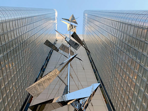 【銀座】世界的DJ・沖野修也といく大人の銀座、スペシャルティコーヒーで乾杯を～メゾン、建築、音楽…最高級ブランド秘密のテラスまで～