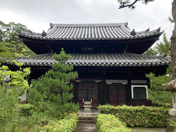 【堺】大航海時代が生んだ“東洋のベニス”へ！幻の環濠都市を捜しだせ～三方に濠を巡らせた黄金の湊町！堀跡、町割、絵図…織部の庭園まで～