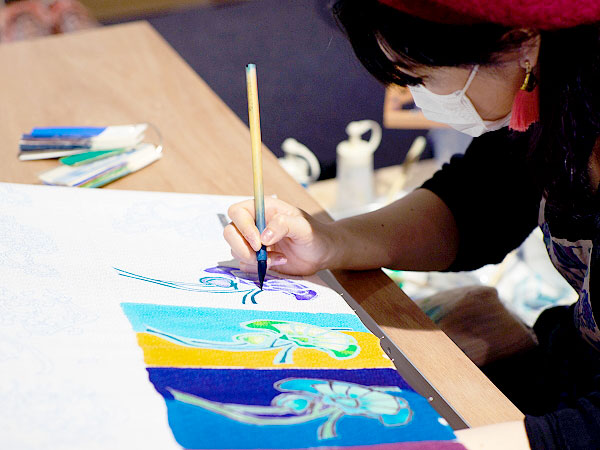 【京職人】八田館長と伝統工芸ウォッチング！職人の技にシビれる～唐紙、京菓子、京七宝…74の伝統工芸品が一堂に会する～