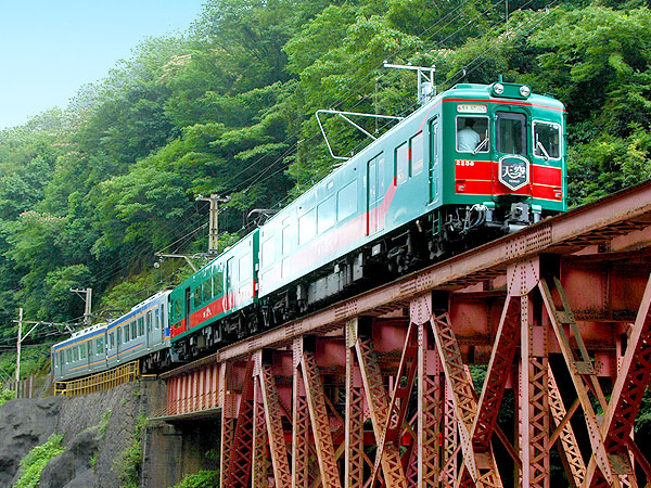 【南海高野線】天空都市へと続く山岳鉄道、絶景秘境ぶらり途中下車の旅～近畿No.1の秘境駅、真田幸村の隠れ里、路線丸ごと近代化産業遺産群～
