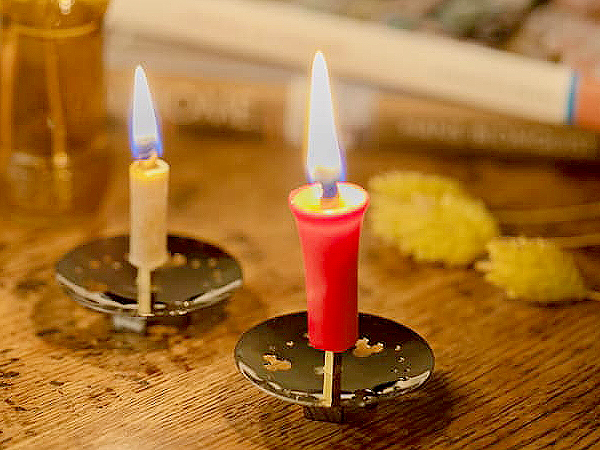 【京蝋燭なかむら】京都を支えた灯りの老舗工房へ、京ろうそく職人の手わざを拝見～ハゼの実で作る香りと炎の癒やし、実演＆絵付け体験、お土産付き～