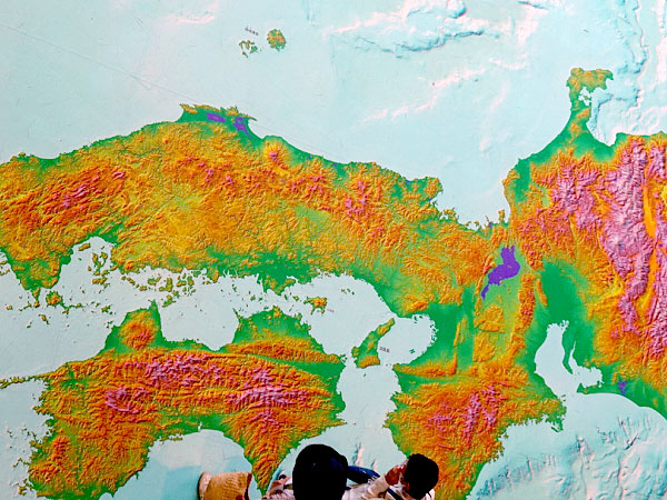 【つくば】境界協会スペシャルツアー！いざ地図の総本山へ、大人の夏休み自由研究～「地図と測量の科学館」徹底解剖！国土地理院のお膝元、立体地図から最新GPSまで～