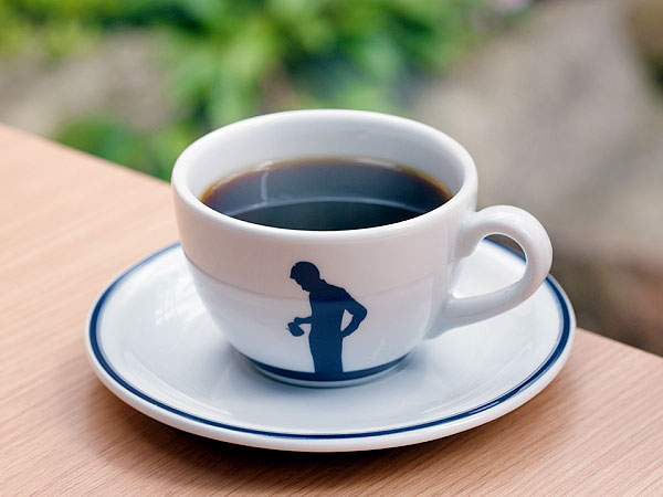 【大行寺】美食家僧侶・英月さん厳選！非公開寺院で春の極楽カフェタイム～日本一バリスタ×聚洸の和菓子×コンフィソフト！桜舞う仏光寺グルメ散歩～