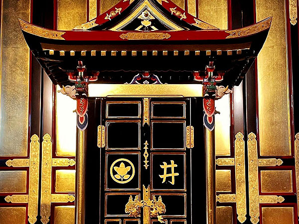 【湖東三山】12年に一度、西明寺秘仏御開帳！非公開エリア特別拝観、三山巡礼バスツアー～“地上の楽園”百済寺、千体地蔵の金剛輪寺、西明寺・国宝三重塔が扉を開く～