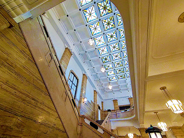 【岡崎】建築探偵とモダン京都の祝祭空間へ！時代を代表する名建築めぐり～スパニッシュに中華！？武田五一のアールヌーヴォー、戦後モダニズムまで～