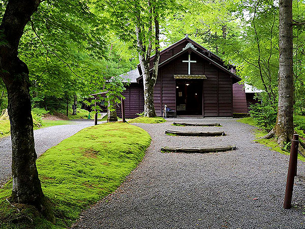 【軽井沢】森の案内人といく日本一の避暑地、モダン別荘立ち並ぶ“森の町”へ～絶景の碓氷峠、憧れの山荘建築…皇族たちが過ごす高原の別荘地～