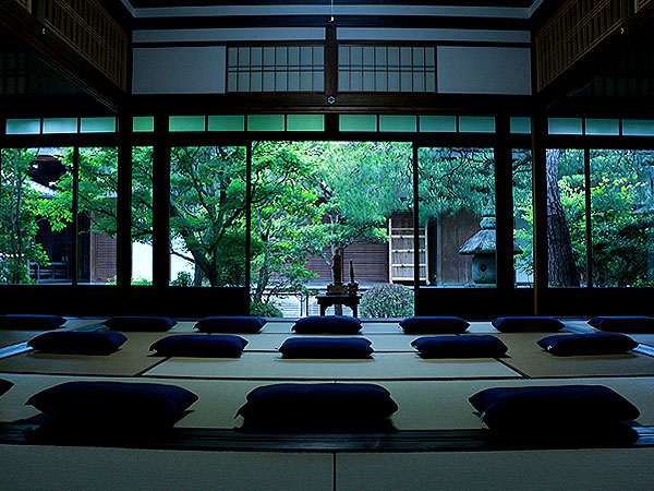 【妙心寺退蔵院】夏の早朝特別貸切！退蔵院蓮見の会、松山大耕の禅入門～名庭・余香苑、朝坐禅体験、非公開のかくれ茶室、大休庵お茶席付き～