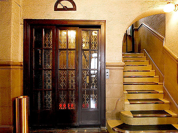 【部員限定】東華菜館スペシャルツアー！開店前にじっくり拝見～オーナー＆一粒社ヴォーリズ建築事務所＆熊倉工務店がご案内～