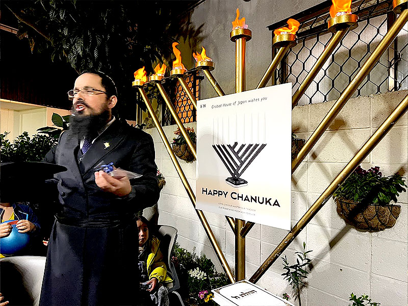 【ユダヤ教会堂】日本首席ラビとシナゴーグへ！ユダヤ光の祭典ハヌカを体験～祭礼・祭具を特別に拝見、ユダヤ三千年の信仰、祝宴の伝統菓子をいただく～