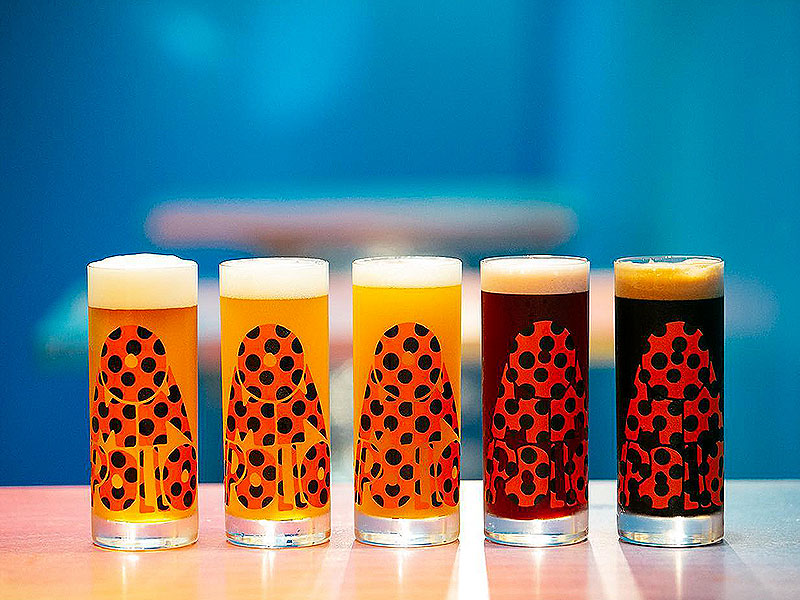 【日本橋兜町】ビアチューバーと、日本のウォール街呑み歩き！冬限定3つのBAR巡り～北欧ビール、どぶろく醸造所、旧銀行リノベーション…ペアリングおつまみ付き～