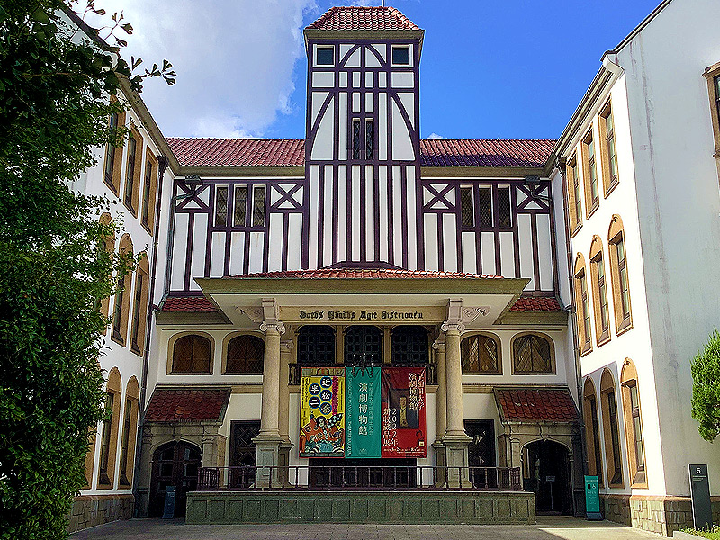 【早稲田大学】都市史研究者と私立大学の最高峰へ！“東洋一”の図書館建築を拝見～早大2つのキャンパスめぐり！大隈講堂、演劇博物館、山手線内の最高地点まで～