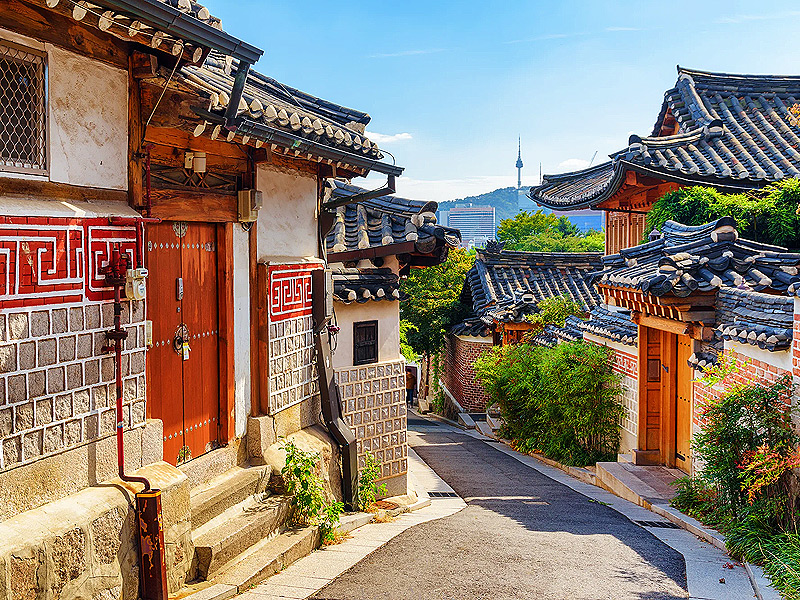 【ソウル＆釜山】建築家・渡邉先生といく、韓国モダン建築堪能ツアー！～アジア屈指の世界都市へ！日式建築・宮殿・韓屋…韓国最大の港町まで～