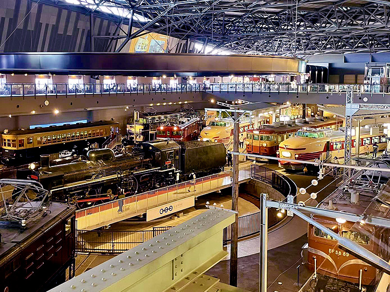 【大宮鉄道博物館】日本最大の鉄道博物館、車両内部へ潜入ツアー！鉄道聖地を堪能せよ～乗って、潜って、ときめいて！国宝1号機関車から天皇専用車、夢の超特急まで～