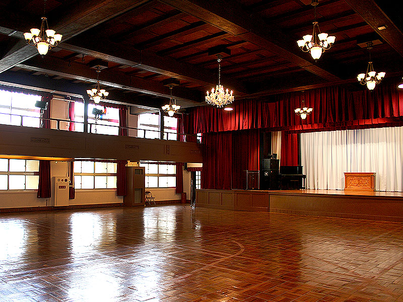 【部員限定】毛利先生と平安女学院キャンパスへ！非公開校舎群を特別に拝見～ヴォーリズ事務所の高校建築、明治の煉瓦学舎、荘厳なゴシック聖堂まで～