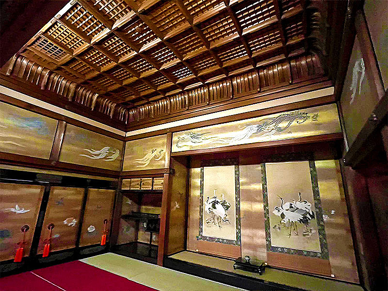 【クラブ限定】本山僧侶と東本願寺モダン建築めぐり、重信会館から非公開エリアへ～境内にスターハウスが！？高松伸の“地下神殿”、白書院、大寝殿まで～